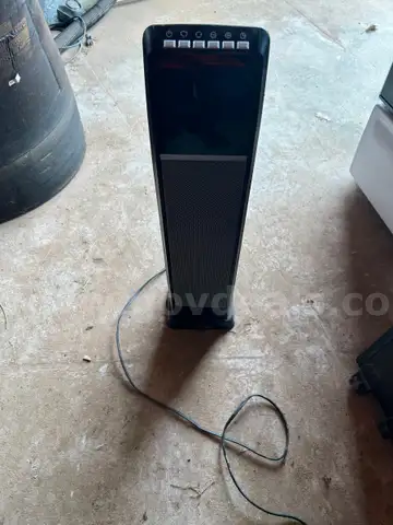 1 Table-Top Fan &#x26; 2 Tower Fans