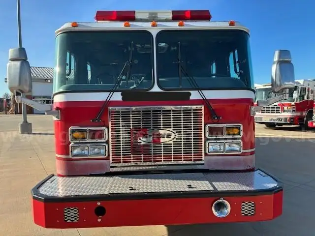 2001 E-One Pumper Fire Truck