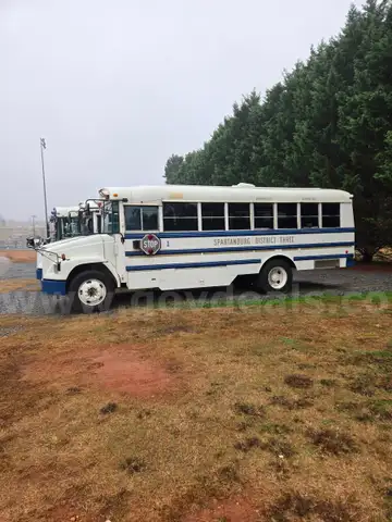 2000 Freightliner FS65