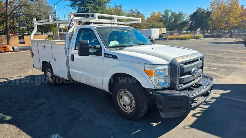 2015 Ford F-250 SD XL 2WD