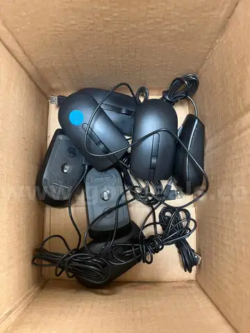 Box of 7 - Dell Mouse - USB Wired