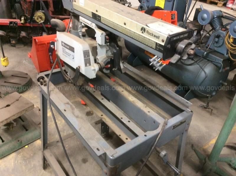 Rockwell radial store arm saw