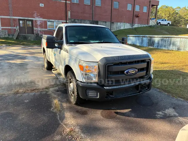 2012 Ford F-250 SD XLT 2WD