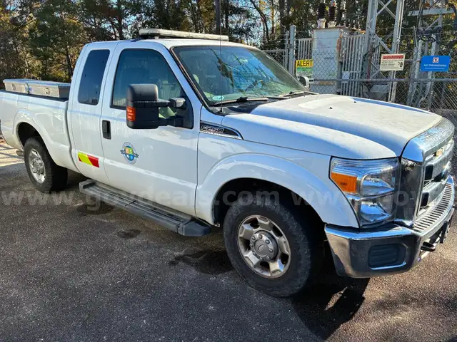 2012 Ford F-250 SD XLT SuperCab 2WD