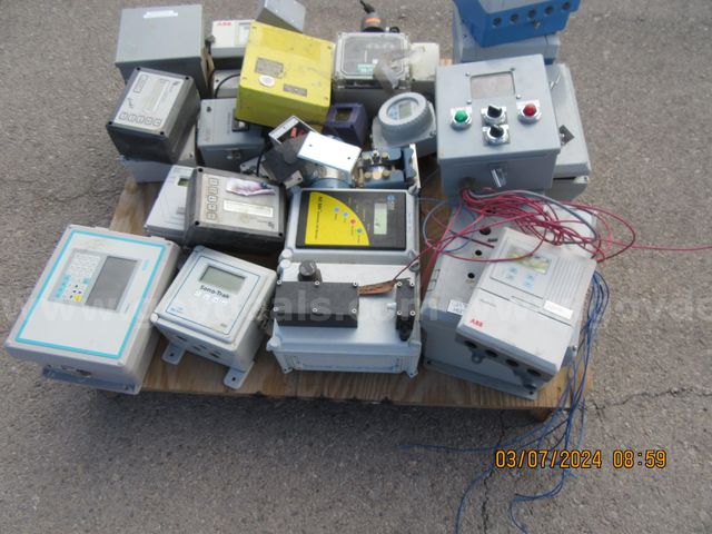 Lot of Public Utility Equipment | GovDeals