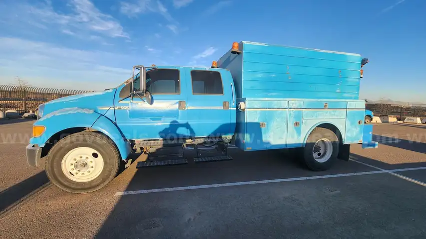 2006 Ford F-650