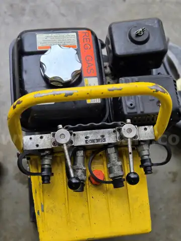 Genesis Hydraulic Extrication Tool Set