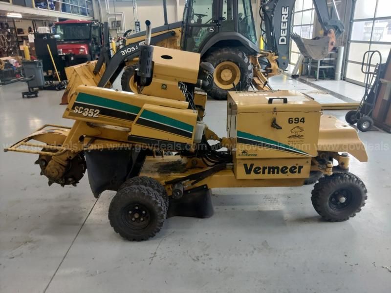 2006 Vermeer SC352 Stump Grinder | AllSurplus