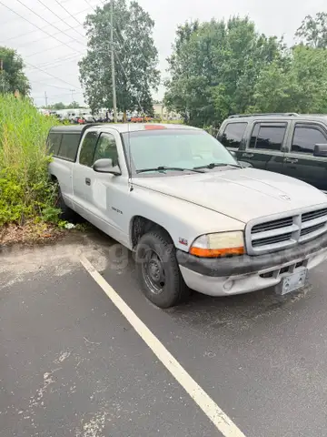 1999 Dodge Dakota