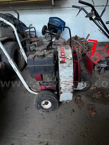 LITTLE WONDER 8hp WALK BEHIND BLOWER