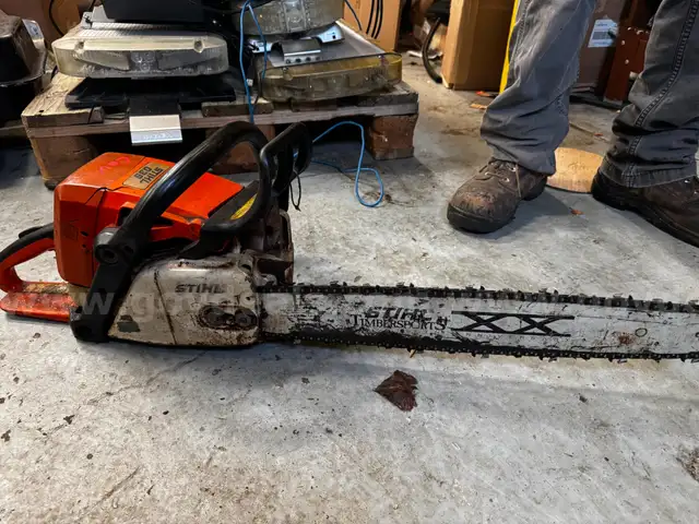 STIHL CHAINSAW 039