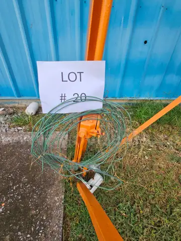 Radio Antenna from Warren Co. Airport