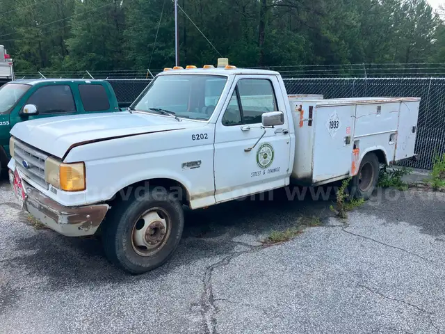 1990 Ford F-350