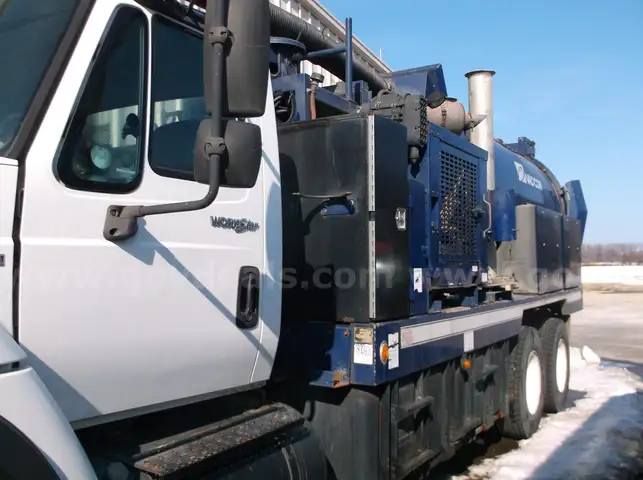 2011 International 7400