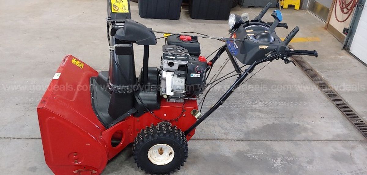 Toro Power Max 1028 OXE Snow Blower | AllSurplus