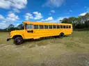 1996 Ford B800
