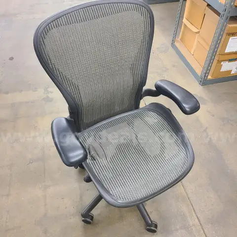 1 Herman Miller Office Chair