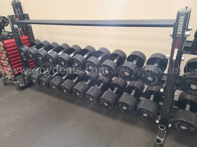 1 Dumbells Set (30lb -150lb)