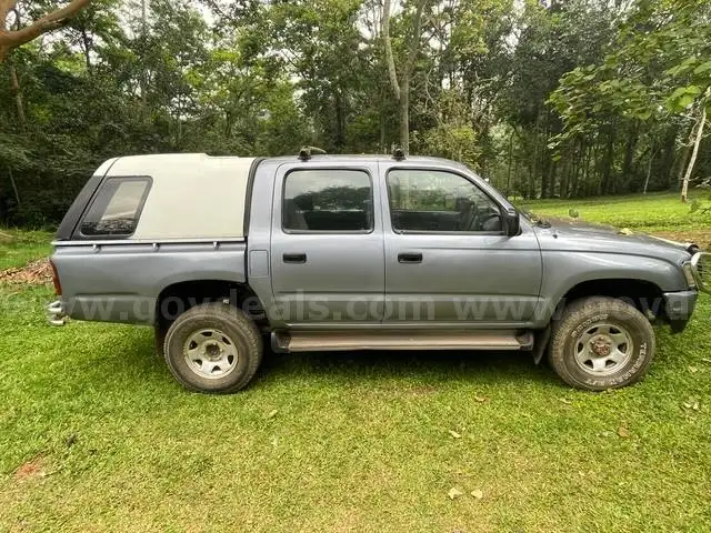 2001 Hilux Pickup Truck (Uganda, AF)