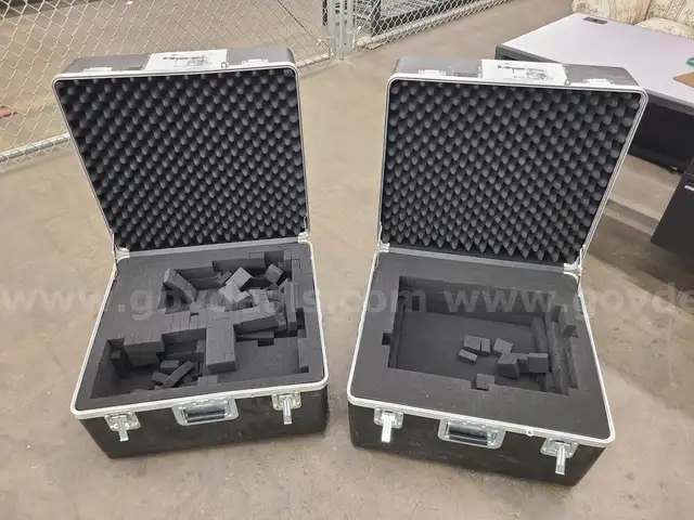 2 Platt Rolling Cases