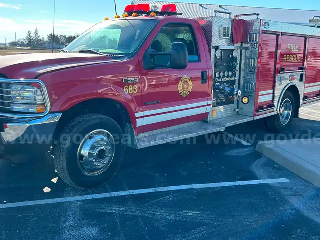 2002 Ford F-550 Rescue Truck
