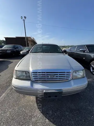 2011 Ford Crown Victoria