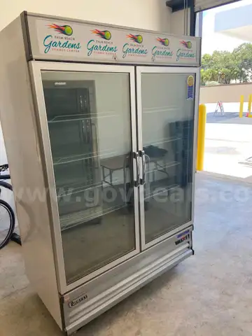 Everest EMGF48 Double Glass Door Freezer