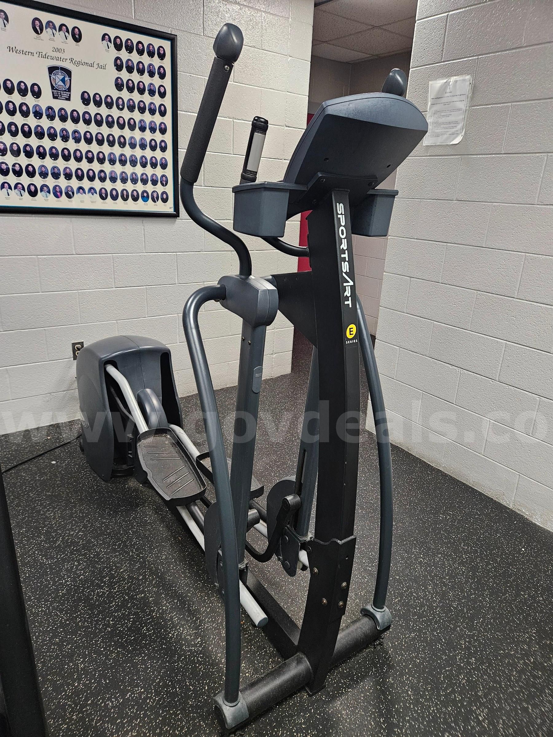 Sports Art E Series Model E82 Elliptical Machine AllSurplus