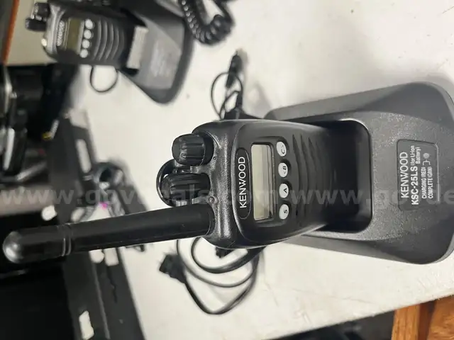 Kenwood Portable Radio with charger