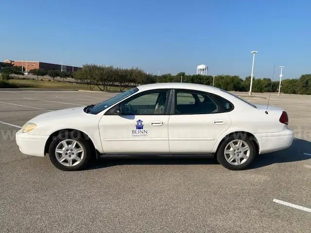 2006 Ford Taurus