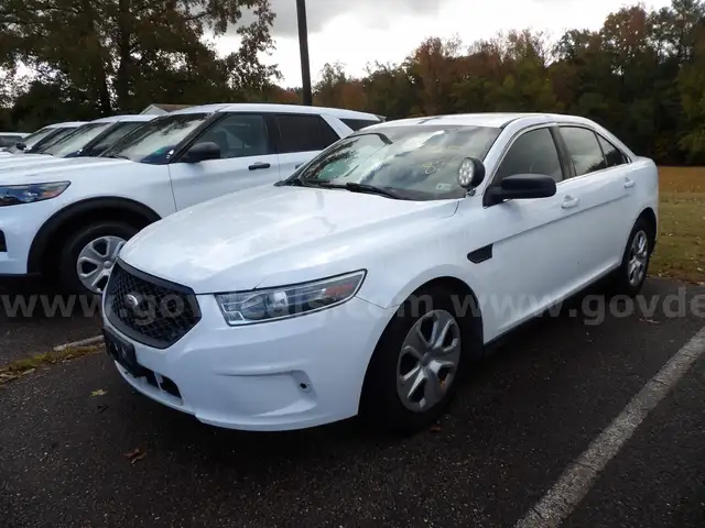 2016 Ford Taurus AWD