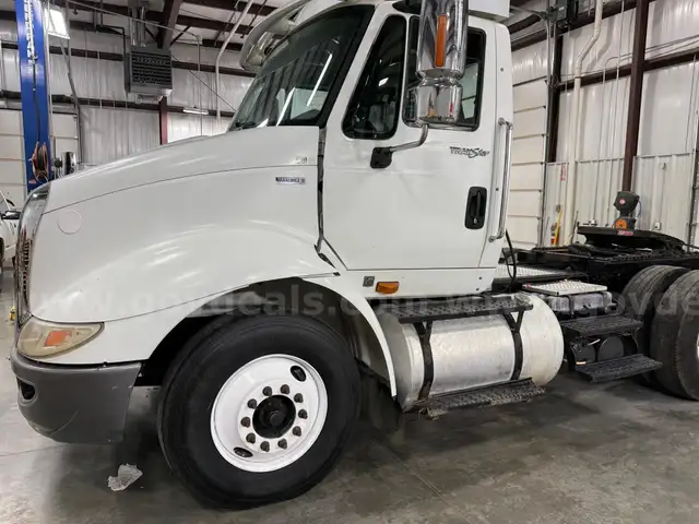 2011 International 8600