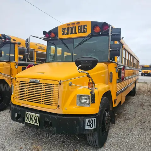 2002 FS65-65 FRIGHTLINER