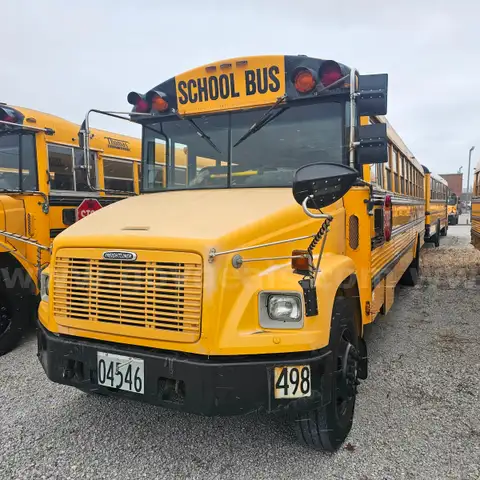 2002 FS65-65 FRIGHTLINER