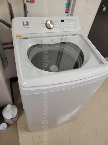 L2 4.7 Cu ft Top Load Washer