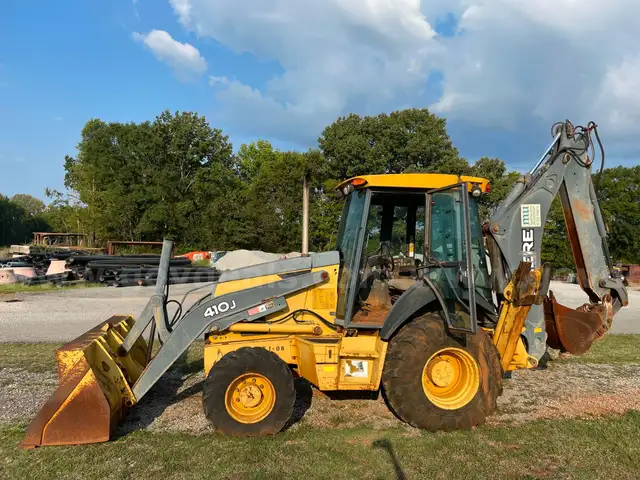 2008 John Deere 410J Backhoe