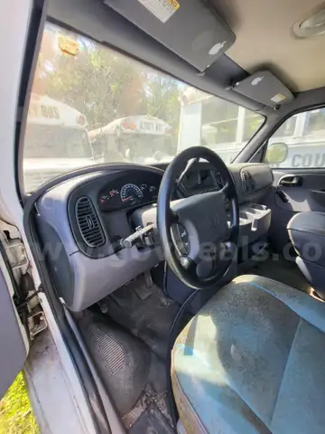 2000 Dodge Ram Wagon
