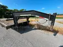 2005 Albright Trailer MFG LLC Flatbed Gooseneck Trailer