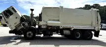 2014 Autocar ACX-64/New Way ASL29, 29 Yard Automated Side Loader Refuse Truck