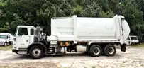 2016 Autocar ACX-64/New Way 31ASL, 31 Yard Automated Side Loader Refuse Truck