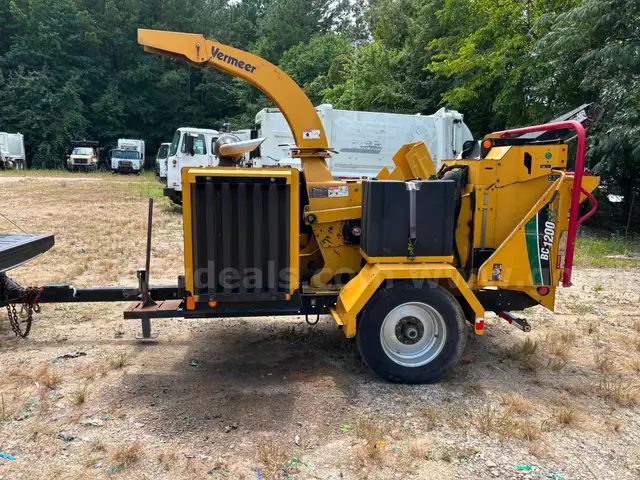 2014 Vermeer BC1200XL Trailer Mounted Chipper
