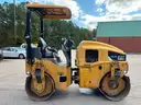 2014 Caterpillar CB34B Compacting Roller