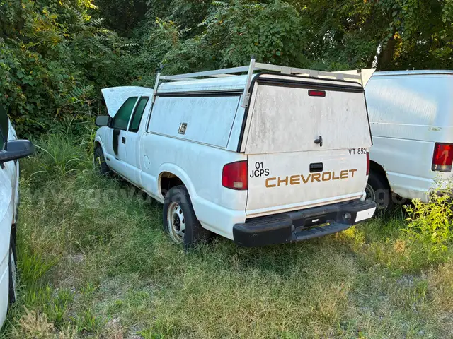 2001 Chevrolet S10 Pickup