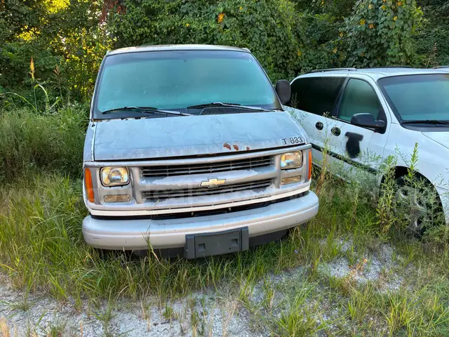 2001 Chevrolet Express