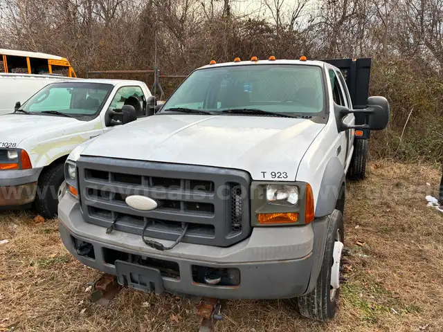 2005 Ford F-450 SD
