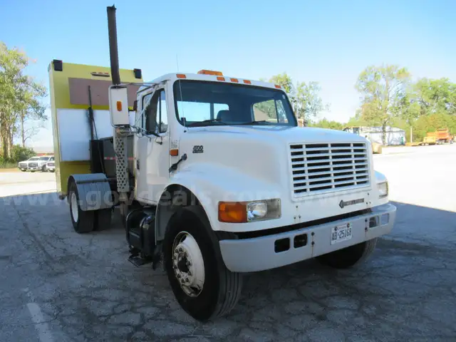 1996 International 4700 Crash Truck