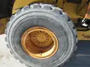 2011 John Deere 624K Loader