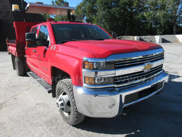 2016 Chevrolet Silverado 3500HD Work Truck Crew Cab 4WD