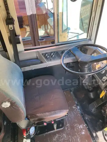2006 International PB305