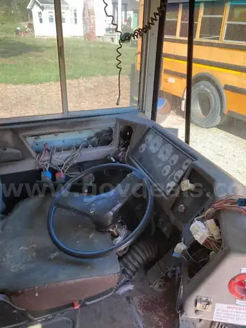 2006 International PB305